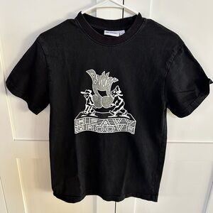 BUTTER men’s short sleeve tee size small